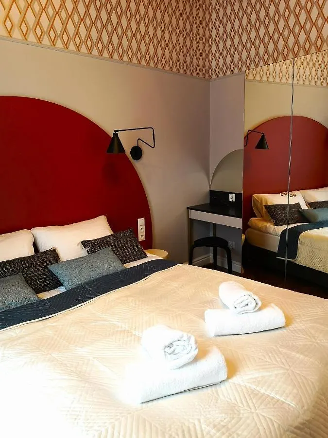 Green Chill Apt Old Town & Wawel Hill By Vistula River - By Homelike Krakow Apartment