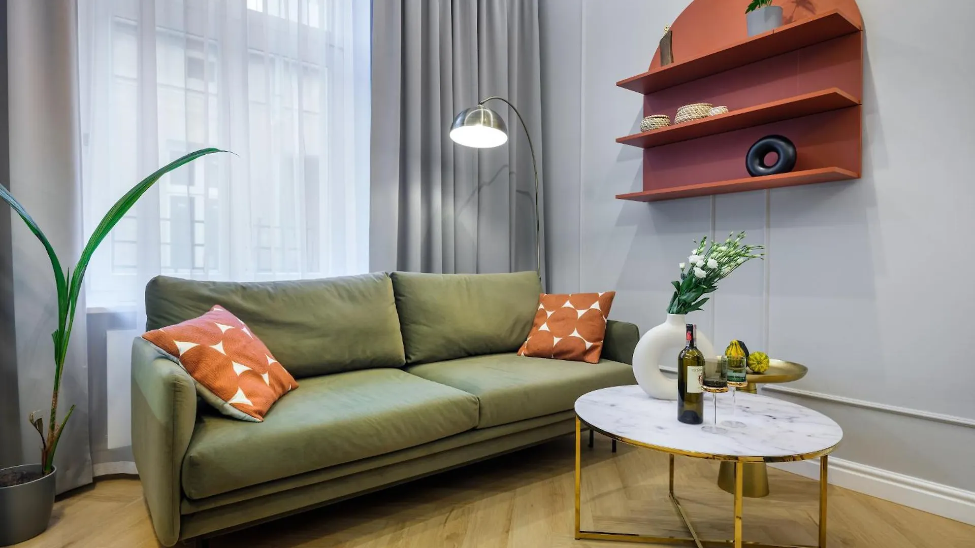 Apartment Green Chill Apt Old Town & Wawel Hill By Vistula River - By Homelike Krakow